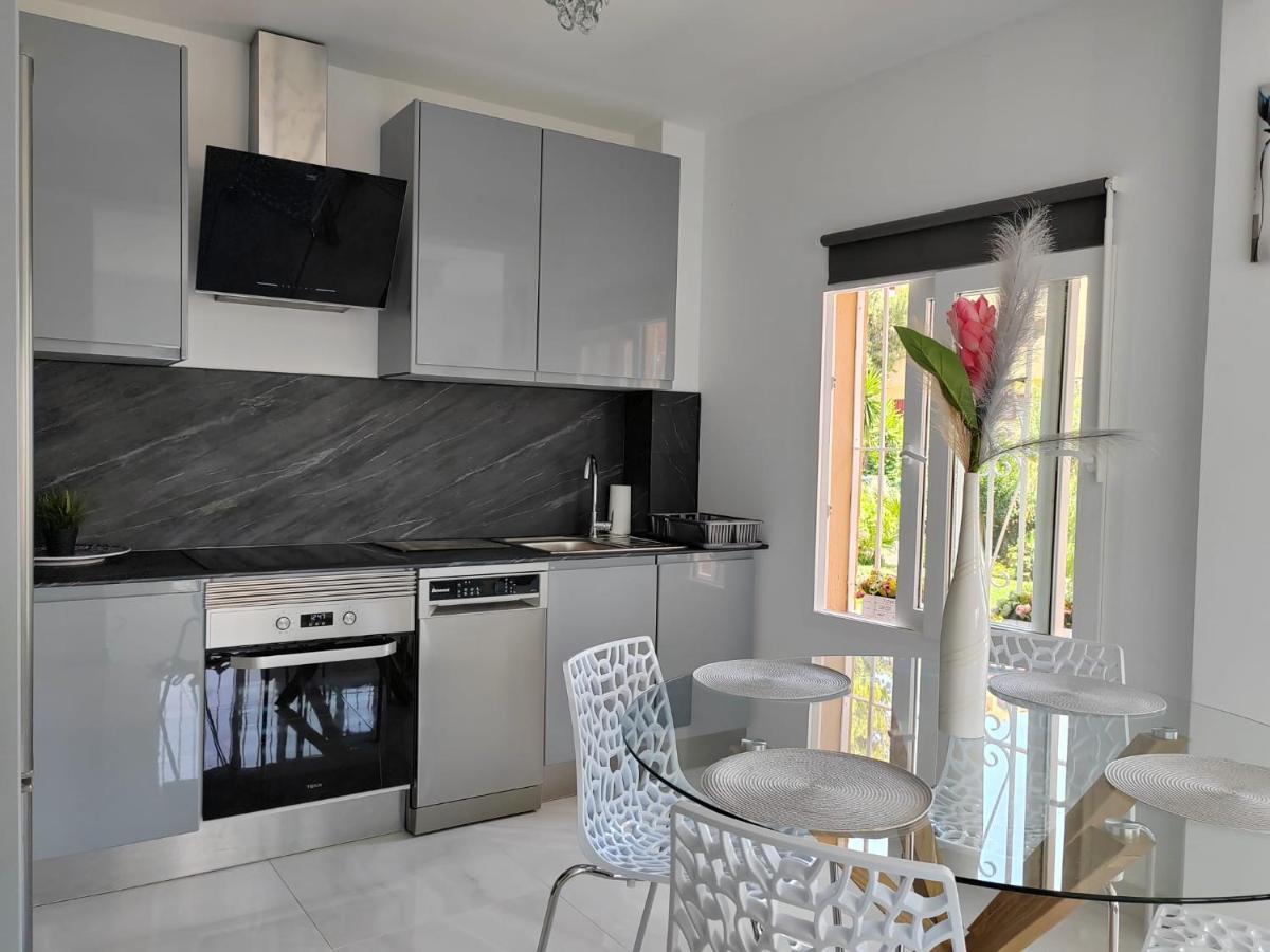 Apartamento La Torre,200M Hasta La Playa Benalmadena Bagian luar foto