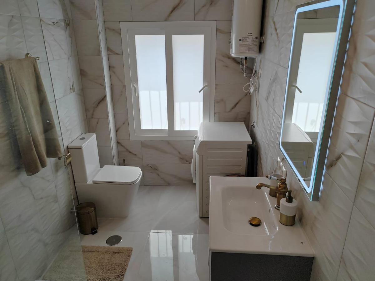 Apartamento La Torre,200M Hasta La Playa Benalmadena Bagian luar foto