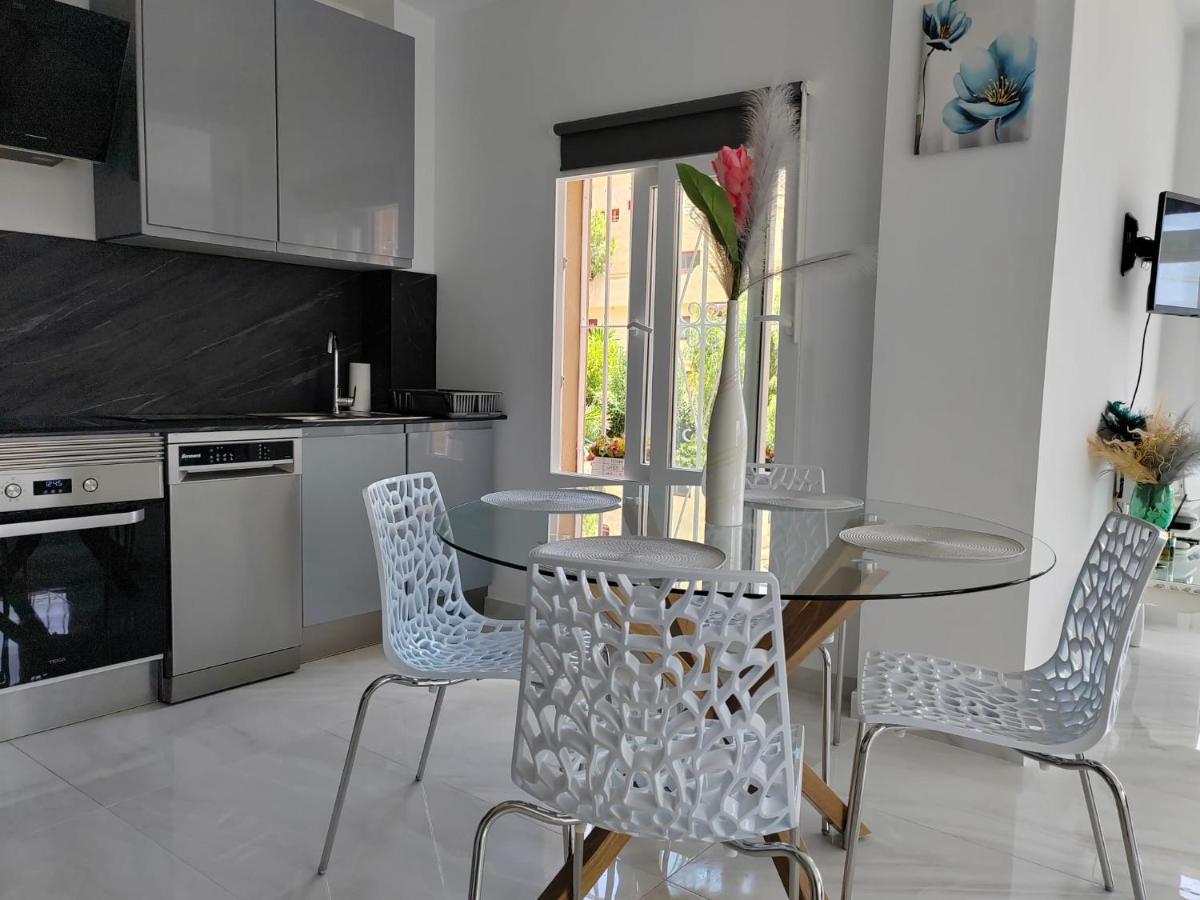 Apartamento La Torre,200M Hasta La Playa Benalmadena Bagian luar foto