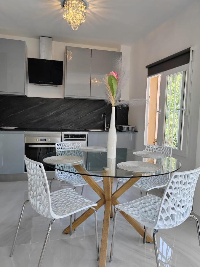 Apartamento La Torre,200M Hasta La Playa Benalmadena Bagian luar foto